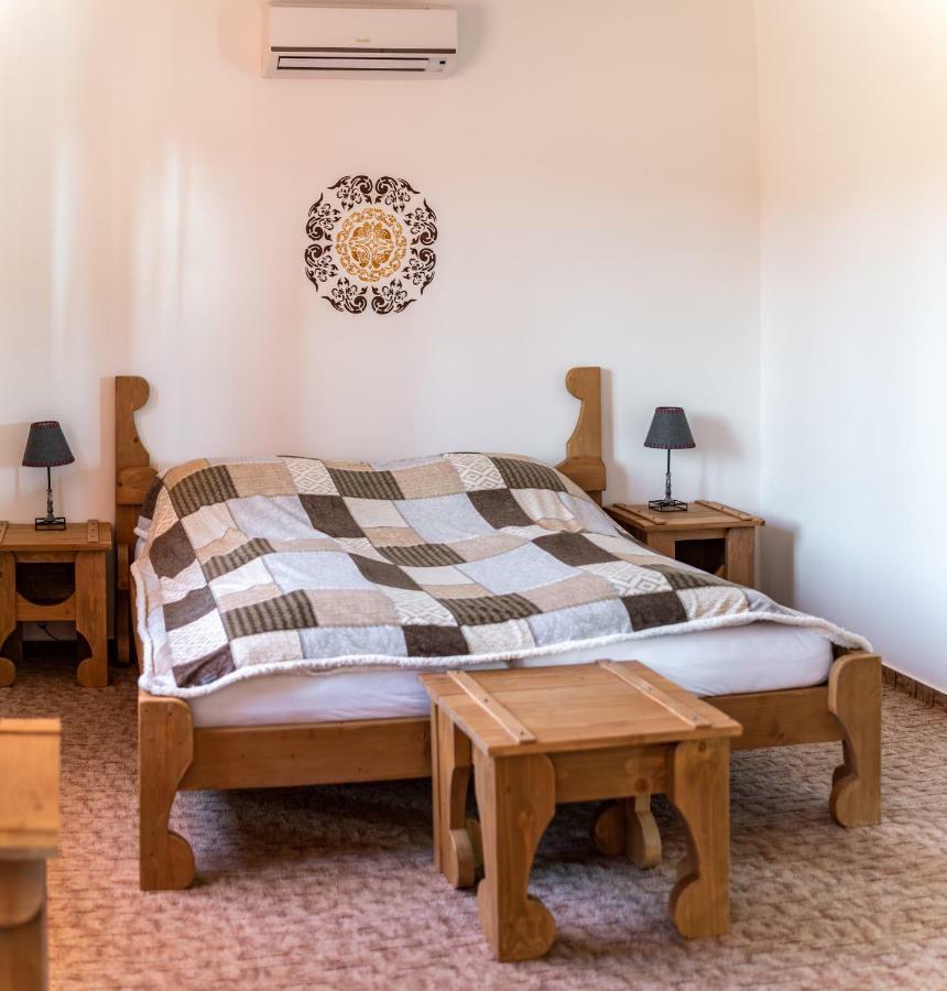 Szabolcs Vezer Panzio Bed and Breakfast Εξωτερικό φωτογραφία